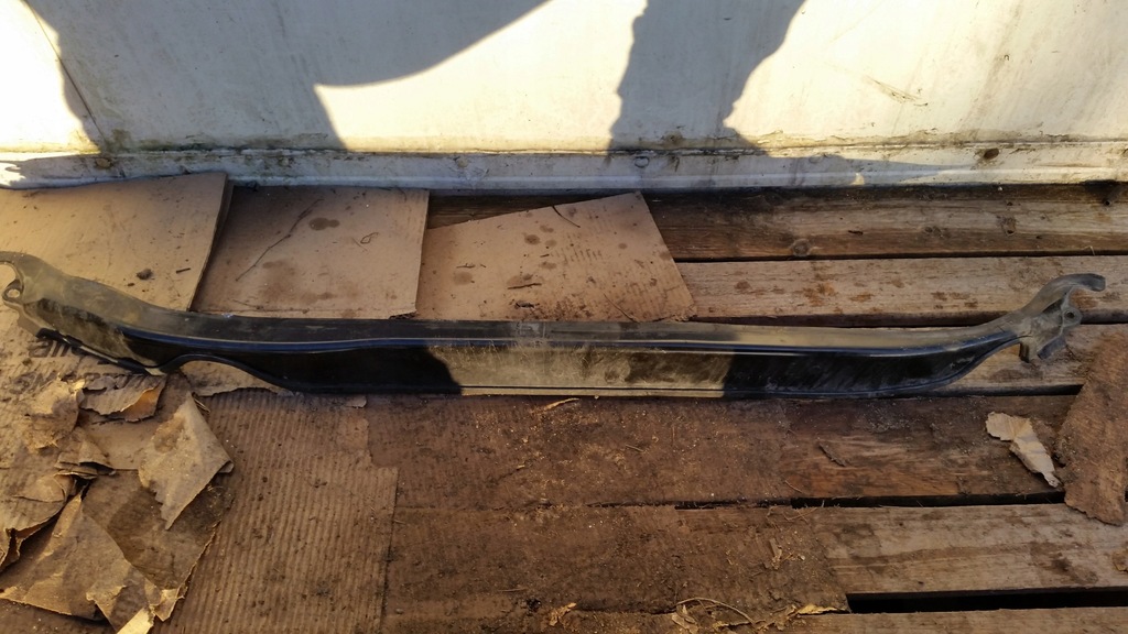 фото №1, Жёлоб жабо металлическая 3g0805275a vw passat b8