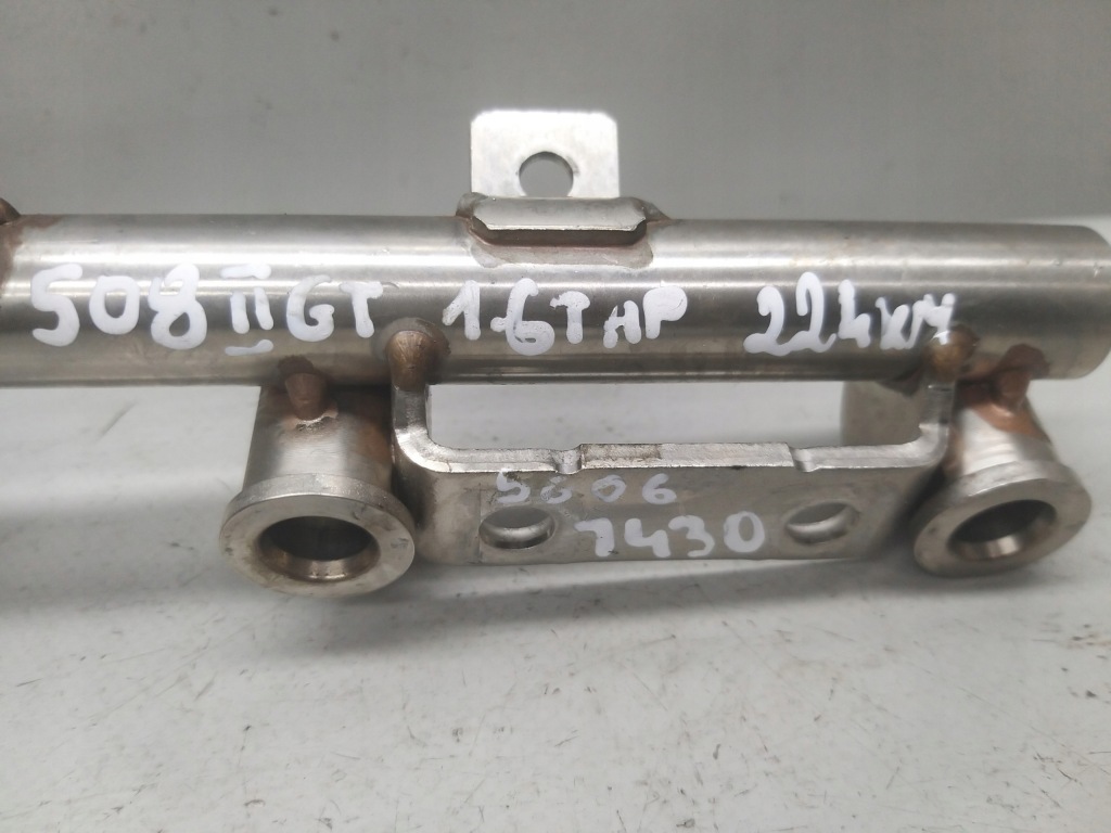 Молдинг упорскування пального 1.6 thp puretech 5g06 508 ii c5 ds7 3008 9814468180 в Україні