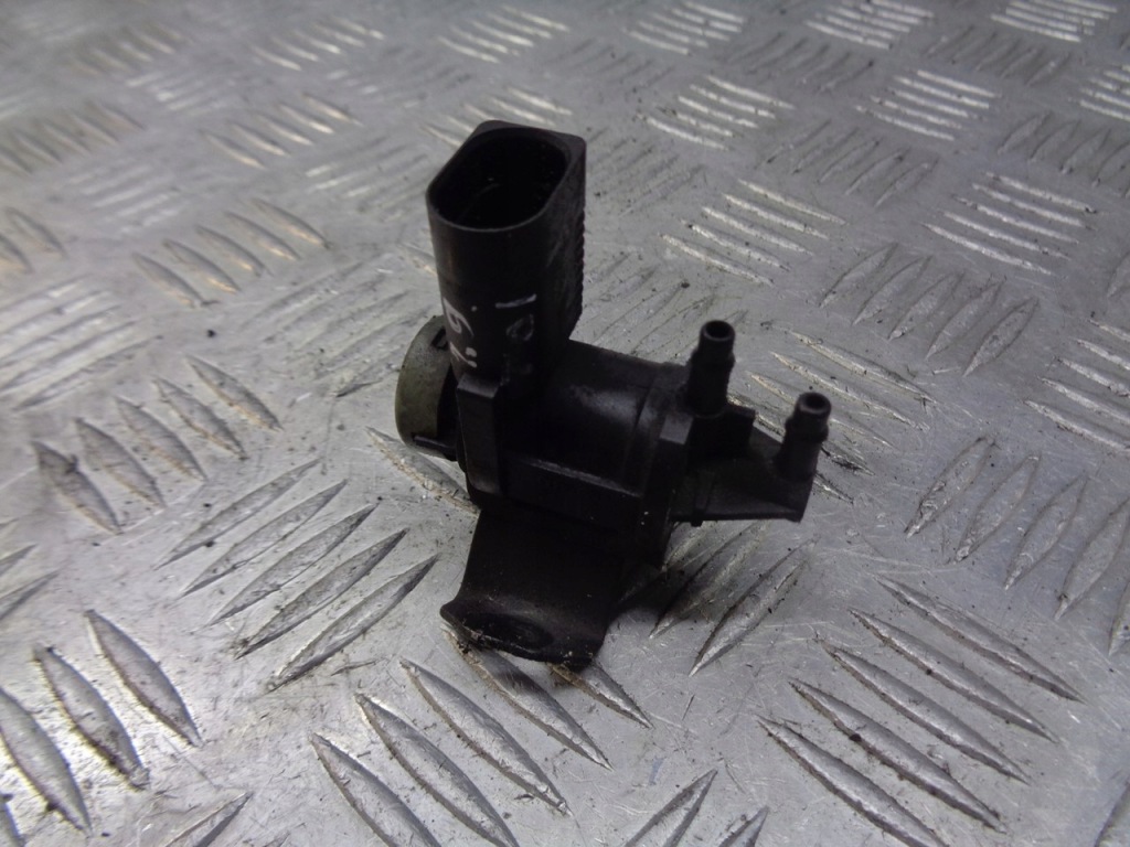 фото №1, Клапан вакууму seat toledo ii 1j0908283c