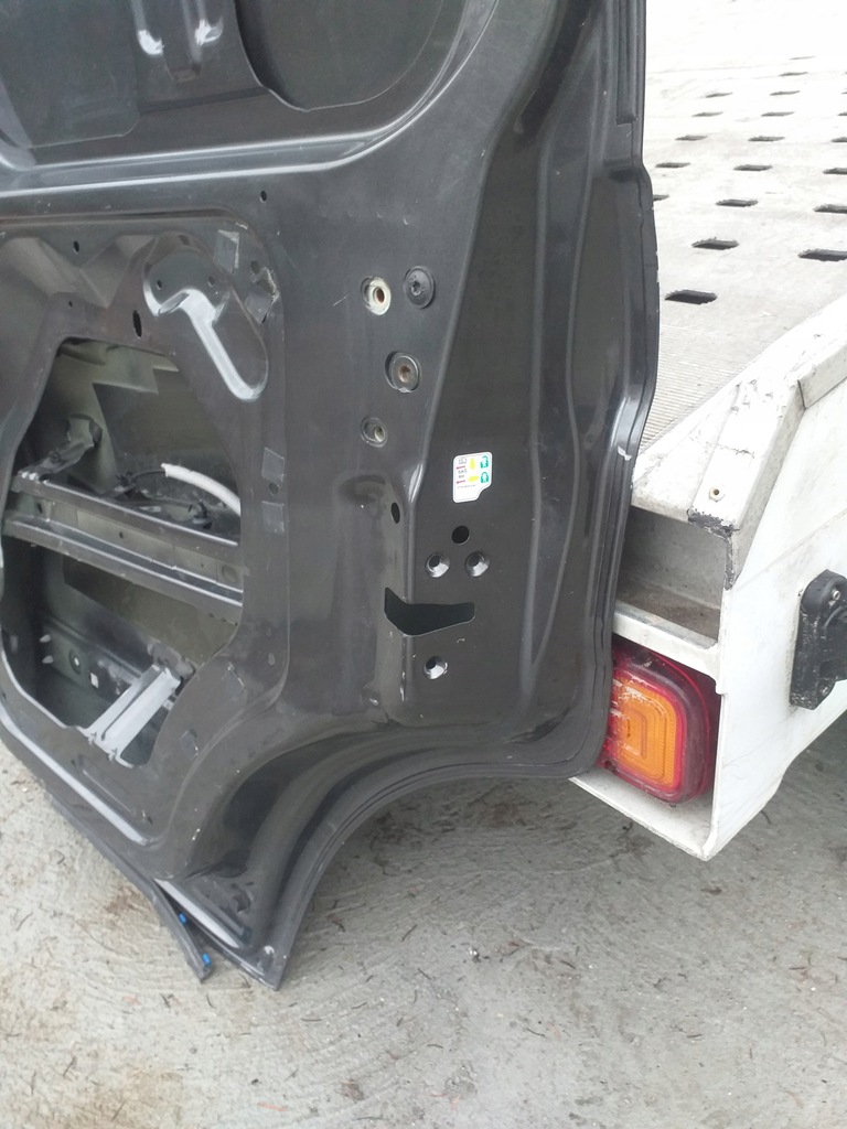 фото №11, Ford transit courier 17 дверь боковой правое сдвижные