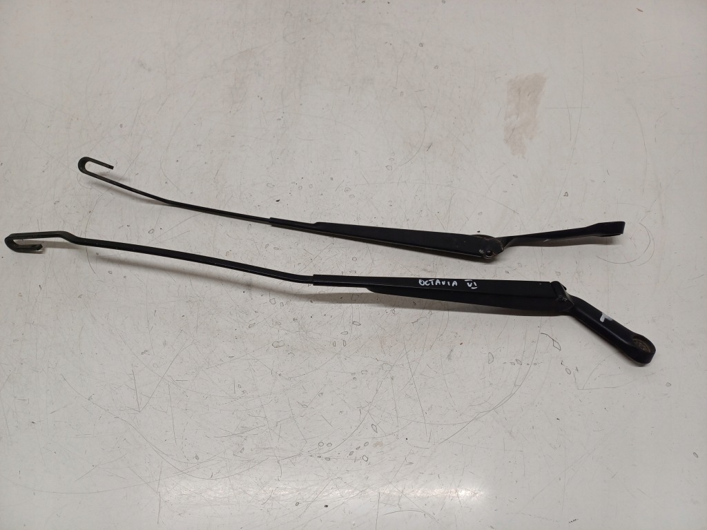 фото №1, Skoda octavia 1 i 96- важелі двірник перед ліва праве