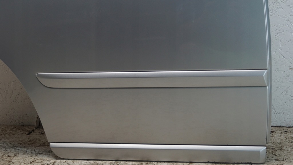 фото №6, Двері правий задня volvo v50