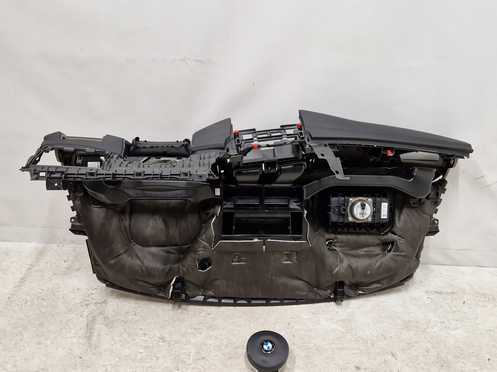 фото №8, Bmw 2 f45 f46 приборная панель приборная консоль приборная панель подушки безопасности подушка безопасности 9275998
