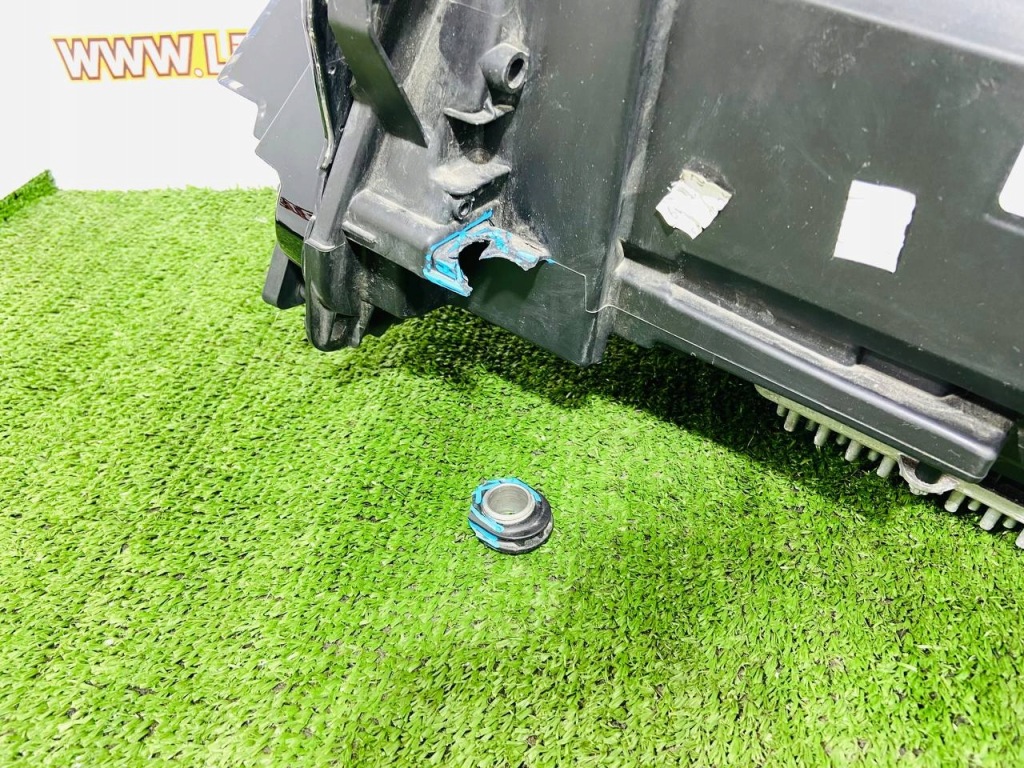 Фара правый  фара led land rover discovery sport l550 lk72-13w029-db Недорого