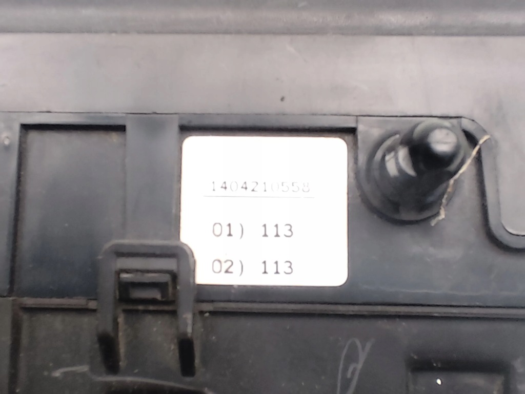 фото №7, Hyundai i20 рамка / модуль запобіжників 1.2 бензин 63kw 86 hp 1404210558