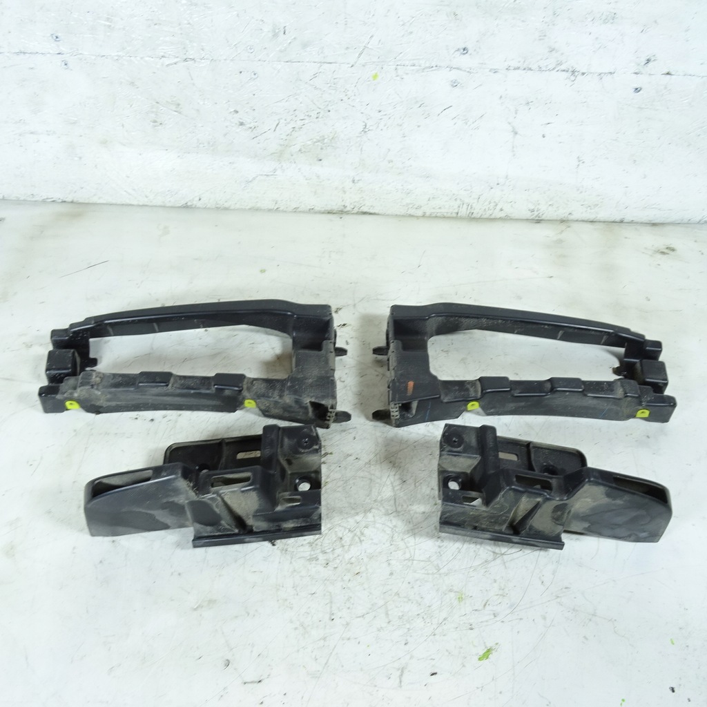 фото №1, Toyota proace city напрямні бампера задня 9816808780