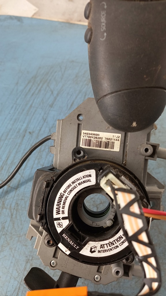 фото №2, Переключатель комбинированный renault megane scenic 02r