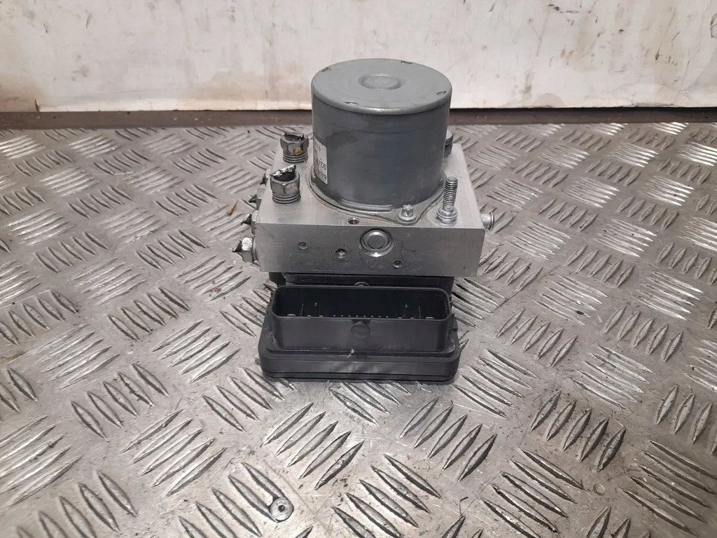 фото №7, Chevrolet camaro 2017 з передній насос abs