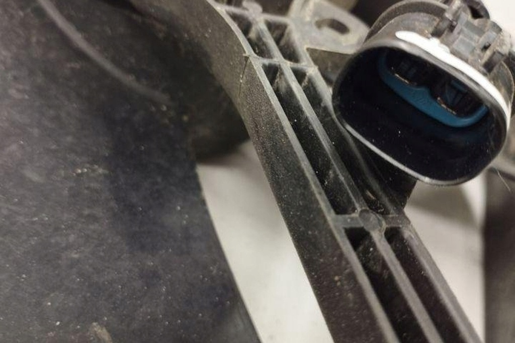 фото №9, Pas передний mitsubishi outlander ii cw_w 071210 2.0l дизель 103kw 2009