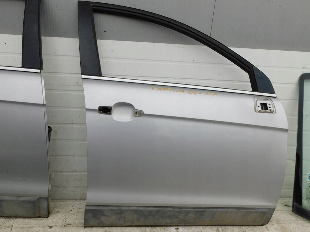 фото №3, Chevrolet captiva 2.4 2006r дверь правый перед