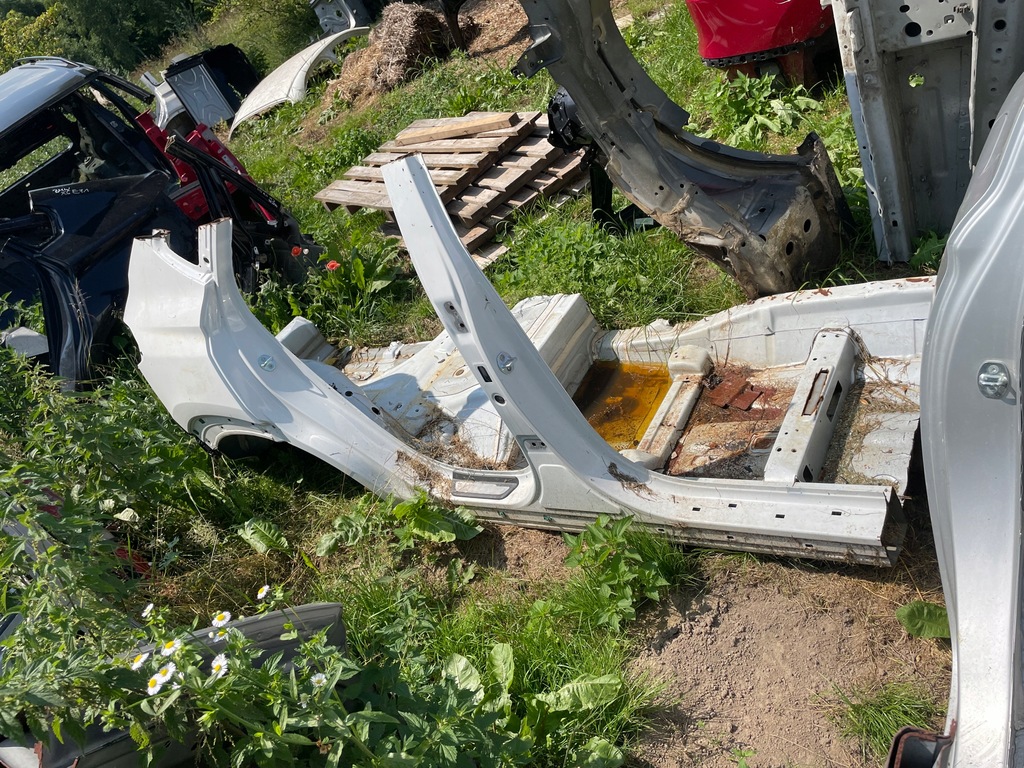 фото №1, Hyundai tucson ii lift крыло задняя четверть порог правая