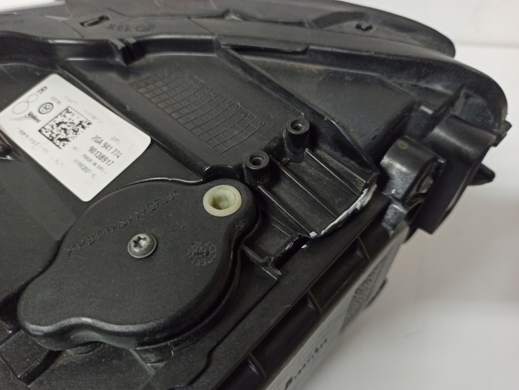 фото №8, Лампа права full led матриця vw t roc lift 2ga941774