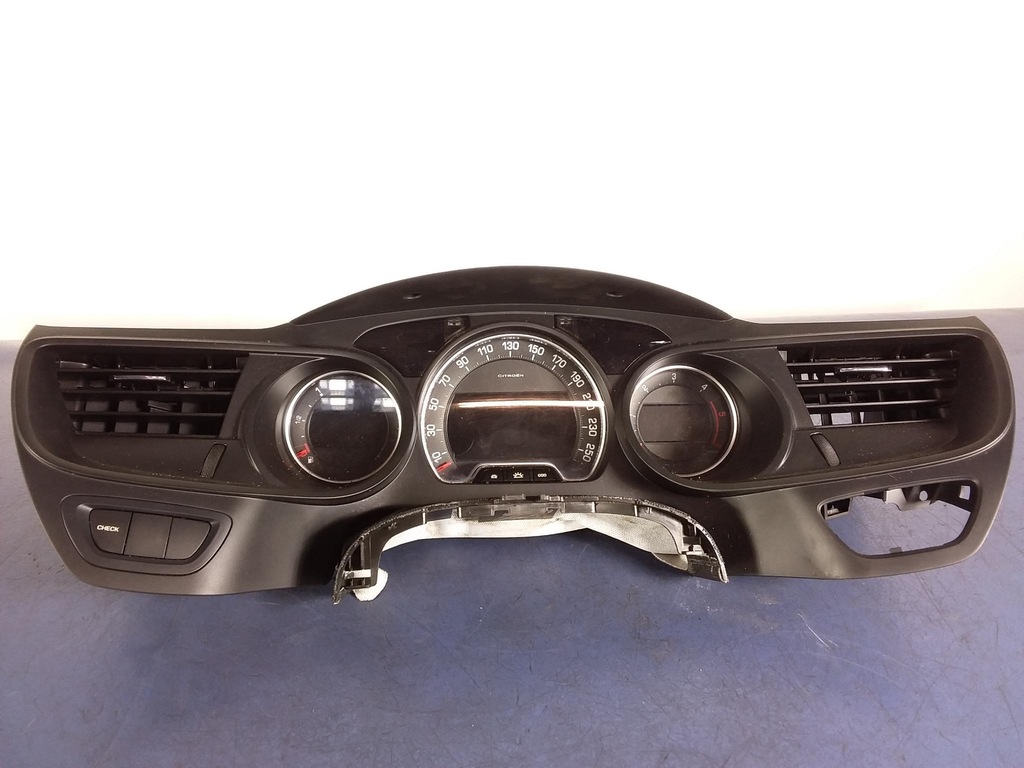 фото №1, Citroen c5 ii счетчик рамка решётки 9666326480