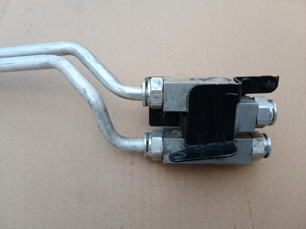 фото №3, Alfa romeo stelvio giulia qv 2.9 шланг wąż труба клапан 670052354