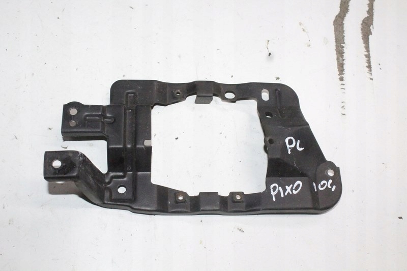 фото №1, Nissan pixo 10 кронштейн корзина противотуманной фары левая