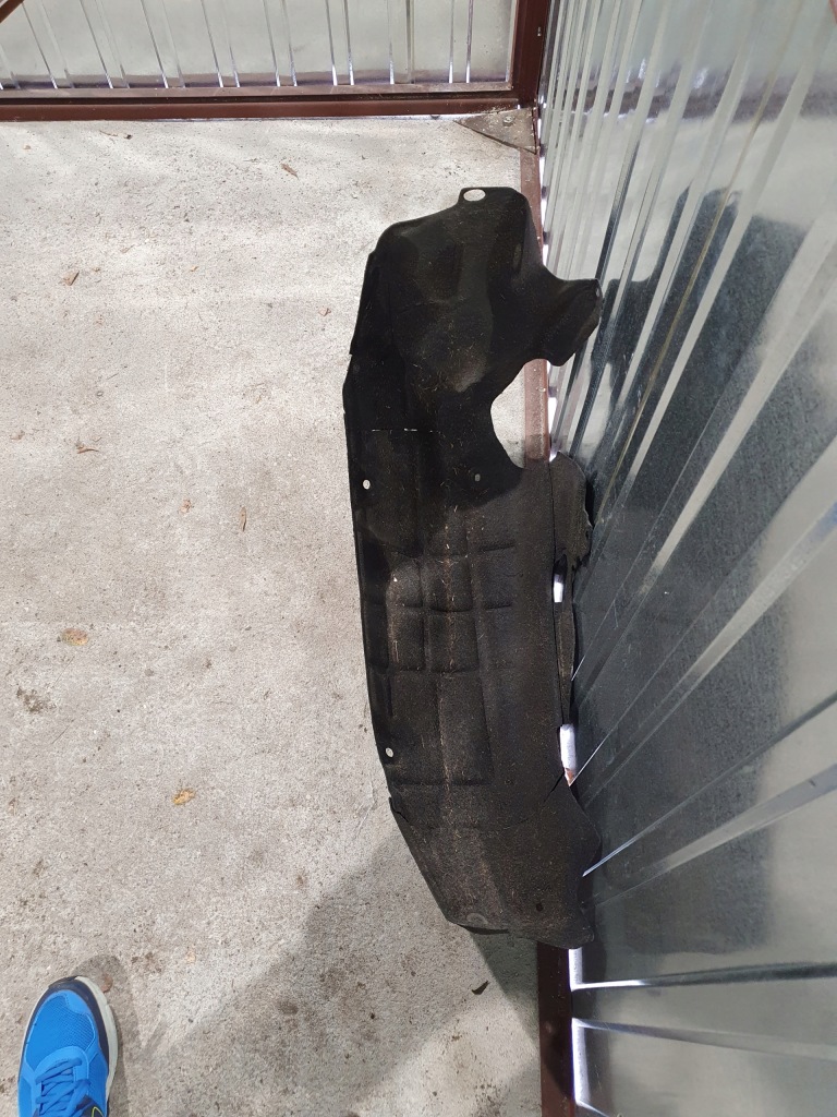 фото №3, Подкрылок mazda 3 задняя правый