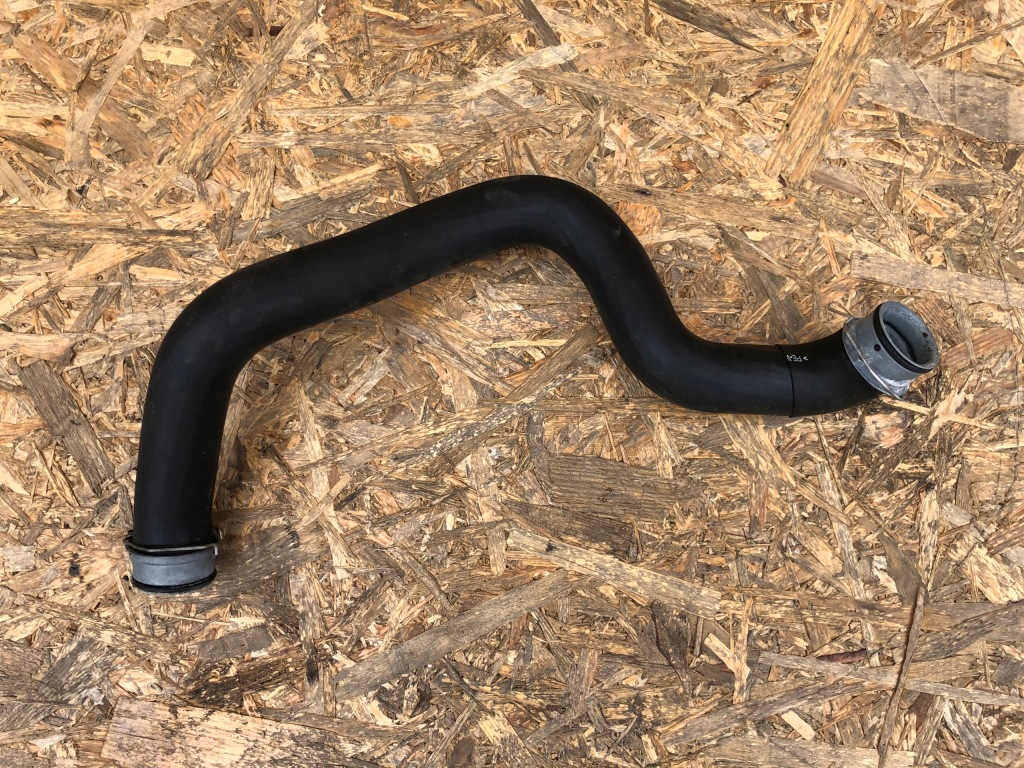 фото №1, Пабтрубок  радиатора 2215013684 mercedes w221 s350 4matic