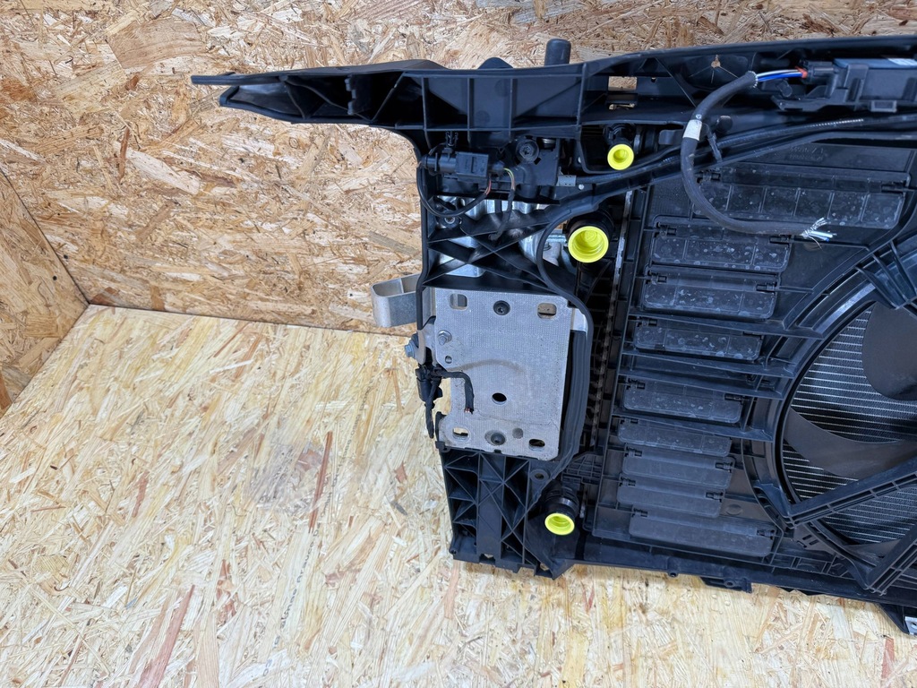 фото №15, Pas передний усилитель балка радиатор audi a4 b9 a5 8w 2.0 tdi 2015-