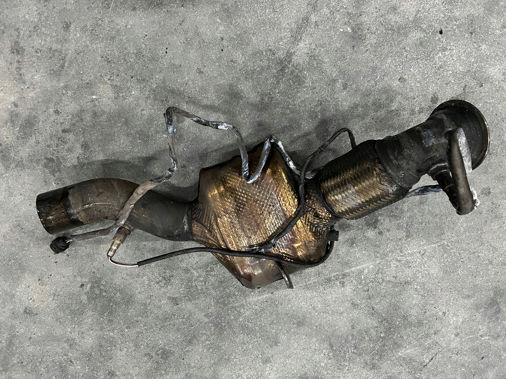 фото №1, Ferrari 488 gtb катализатор левый