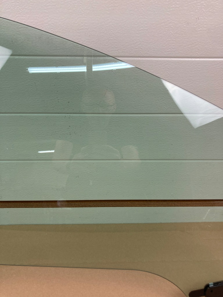 фото №4, Скло права передня tesla model x