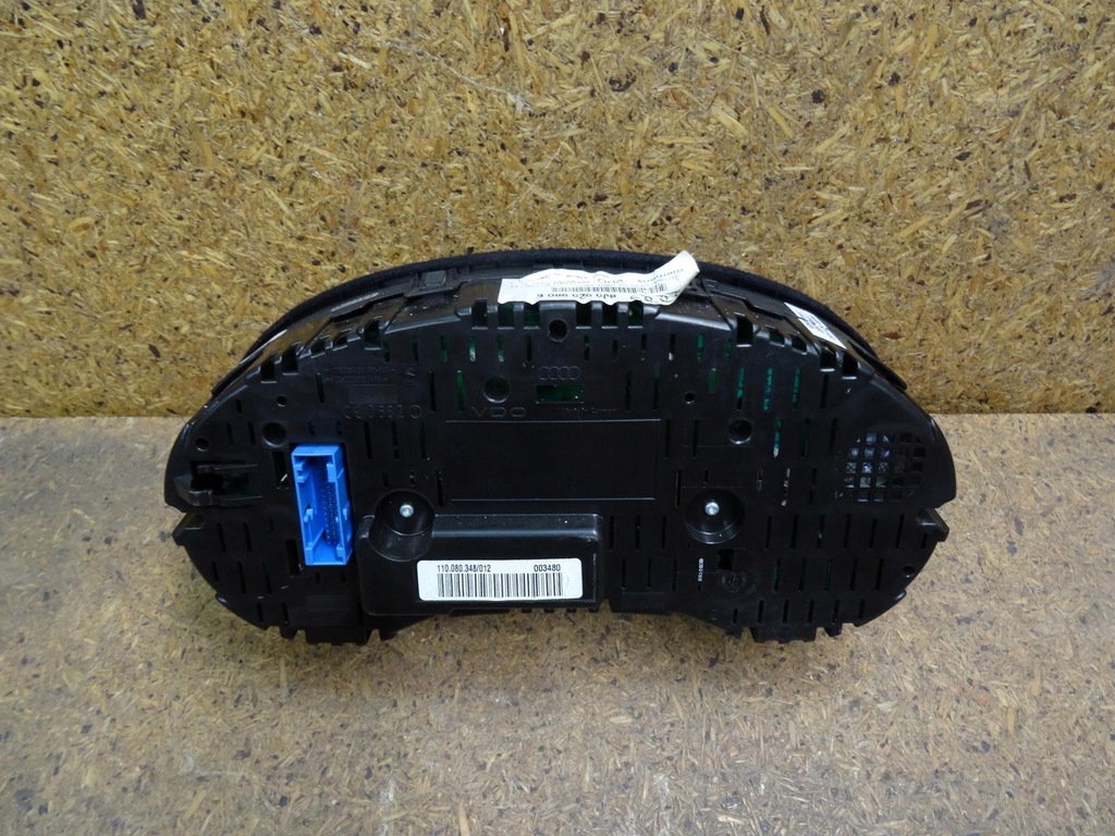 фото №16, Audi tt 8j 2.0 tfsi 06-14 счетчик приборы 8j0920980e