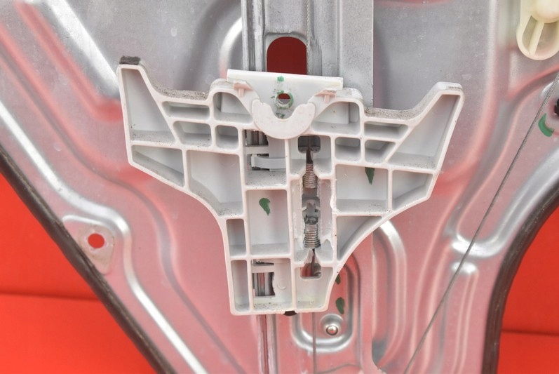 фото №9, Подъемник стекло правый задняя 83480-1p010 kia venga 5d hb 09-14