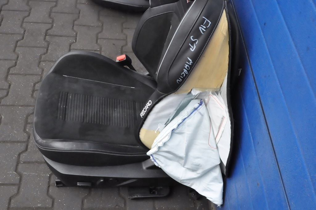 фото №7, Ford focus mk4 st 5d перехідник салону сидіння recaro заднє сидіння