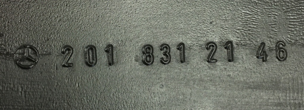 фото №10, Труба обдув воздуха левая mercedes w201 190 2018312146