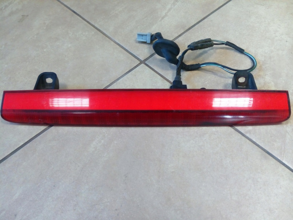 фото №1, Дополнительные третий свет стоп honda accord vii kombi 050-9236 oryg.