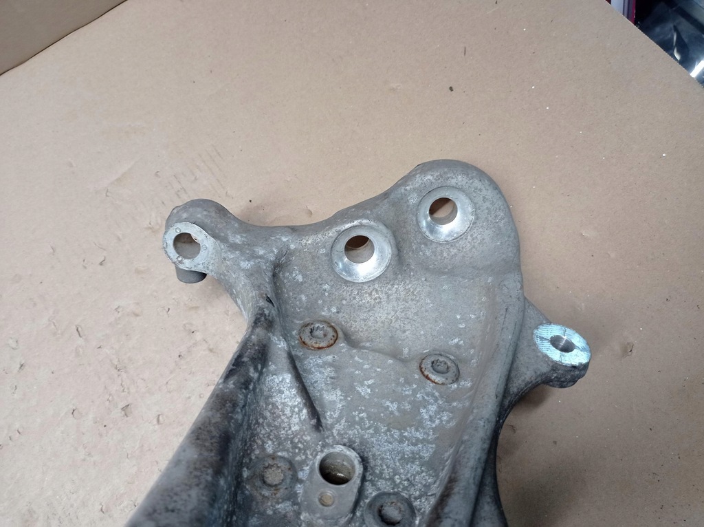 фото №9, Поворотный кулак ступица левый перед bmw f10 / f11