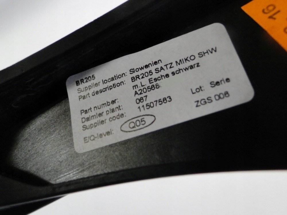 фото №8, Mercedes c klasa w205 панель консоль середина рамка