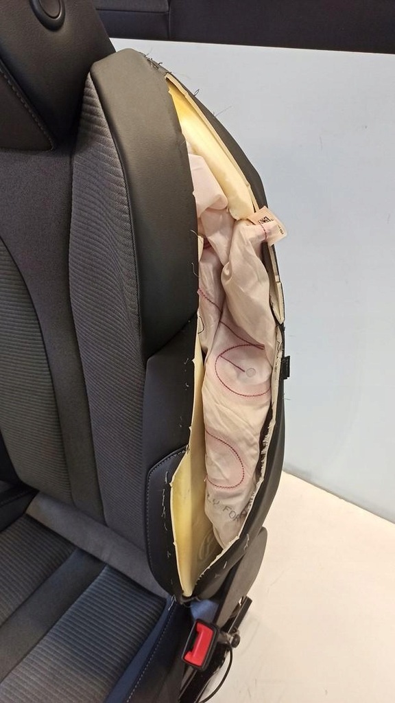 фото №13, Skoda enyaq сидіння заднє сидіння