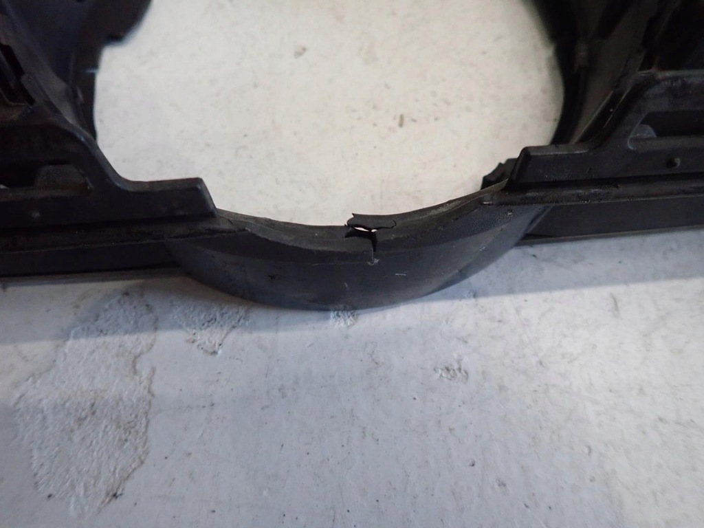 фото №7, Решітка радіатора vw passat b8 2014- 3g