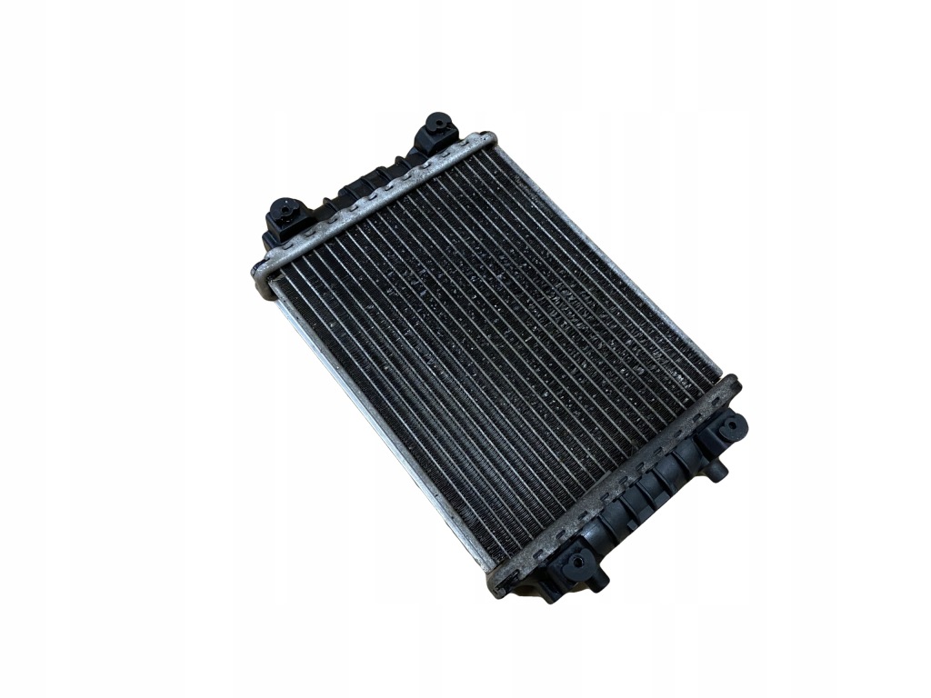 Купить Audi дополнительная радиатор воды 8k0121212b