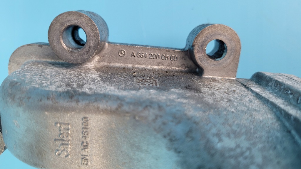 фото №12, Mercedes w206 c200 23r насос wody с термостат a6542006000 a6542011000