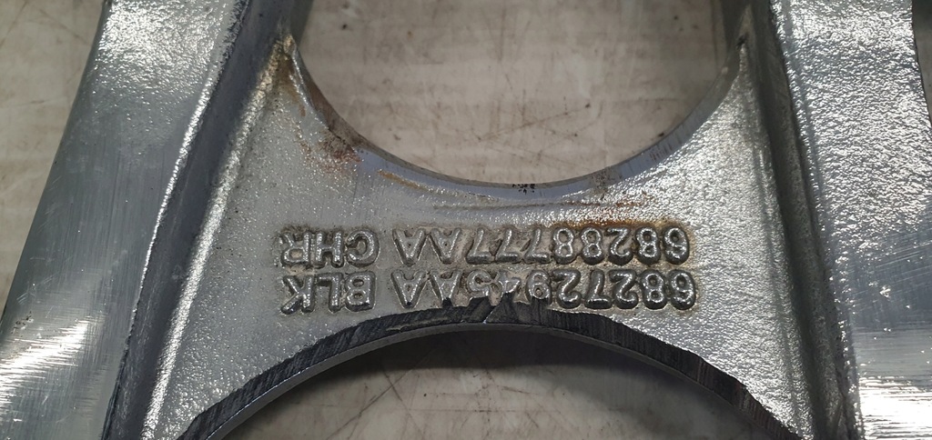 фото №7, Dodge ram 1500 v 5 крюки буксировочный перед левый правый хром оригинал 19-25r