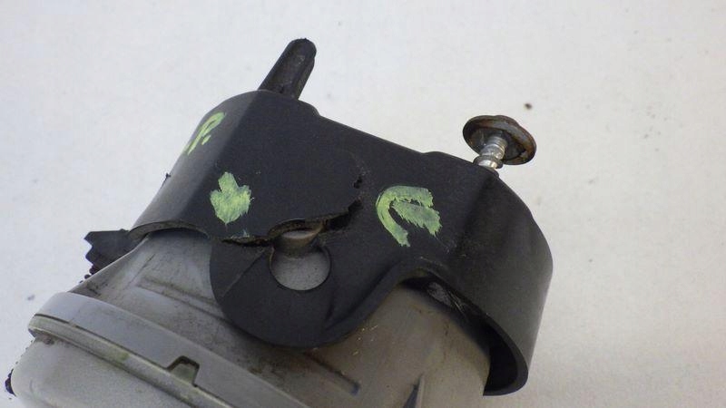 фото №7, Противотуманная фара рамка левый chrysler grand voyager v a045048 05113235