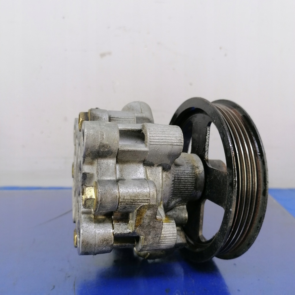 фото №5, Toyota corolla verso 2.0 d4d насос усилителя 52020