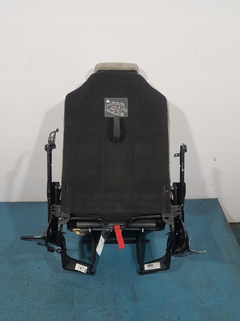 фото №4, Citroen c4 grand picasso i сидіння задня trzeci ряд лівий