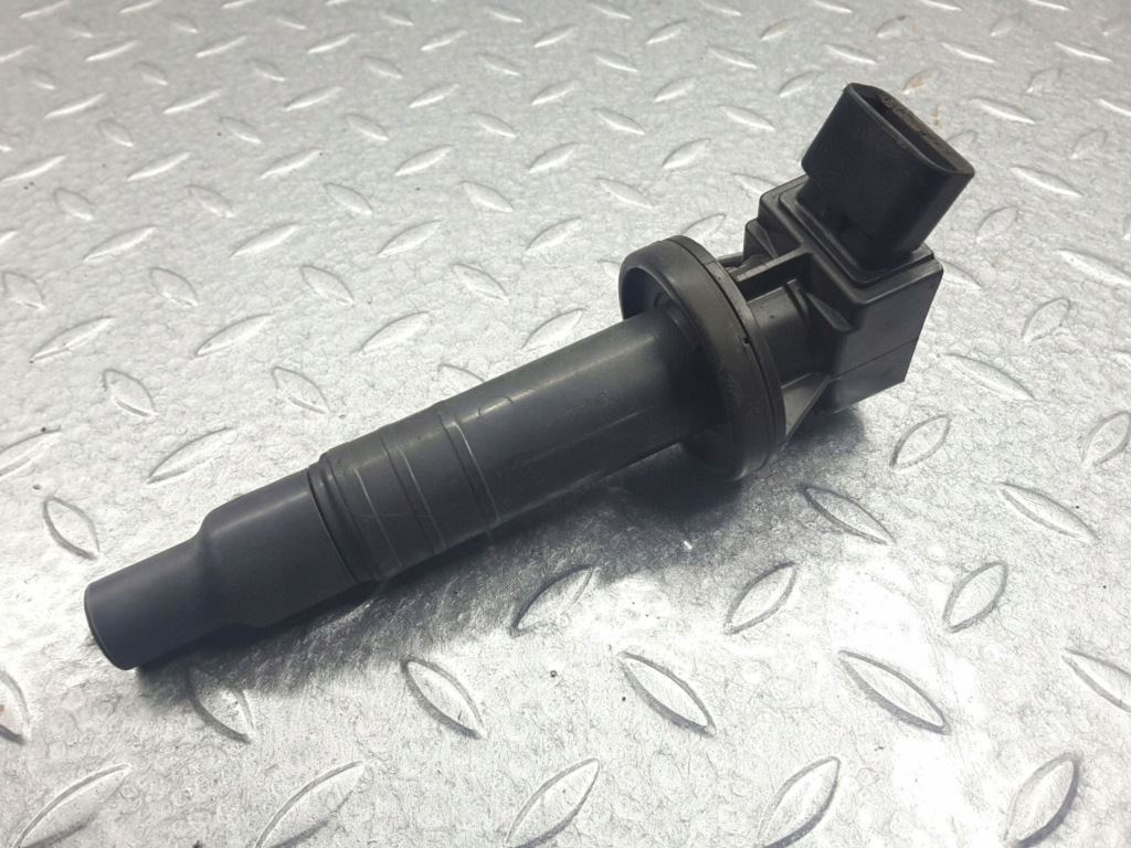 фото №1, Котушка запалювання toyota corolla e120 e130 0997001720