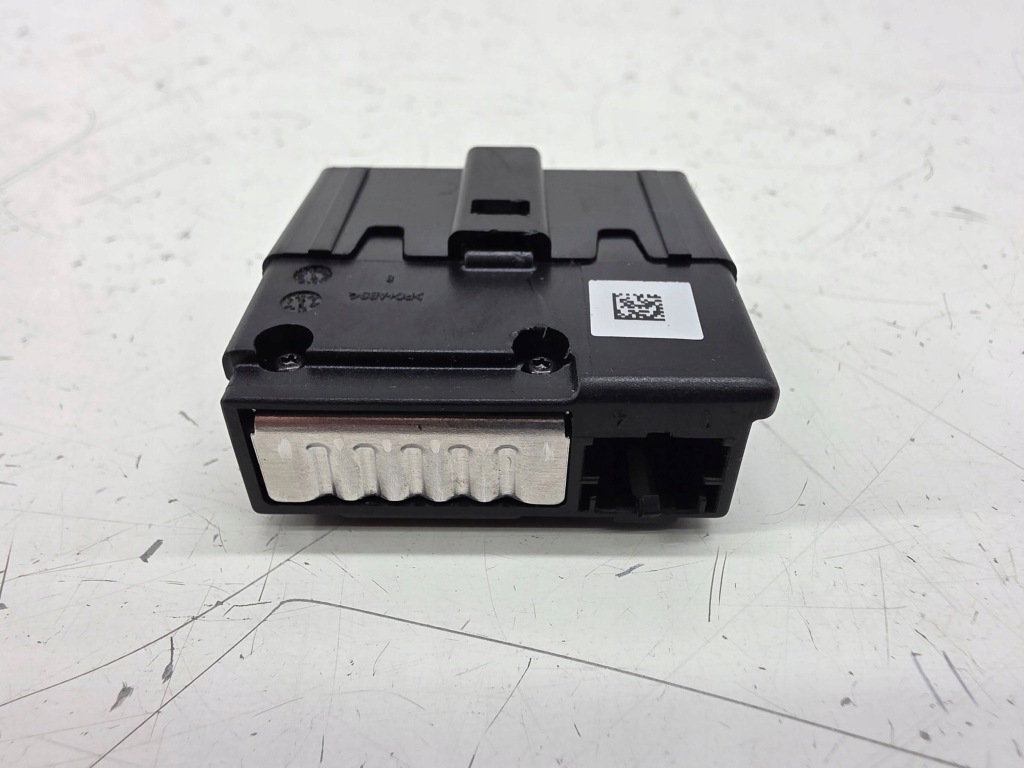 Audi q5 sq5 2024 роз'єм / з'єднувач usb Недорого