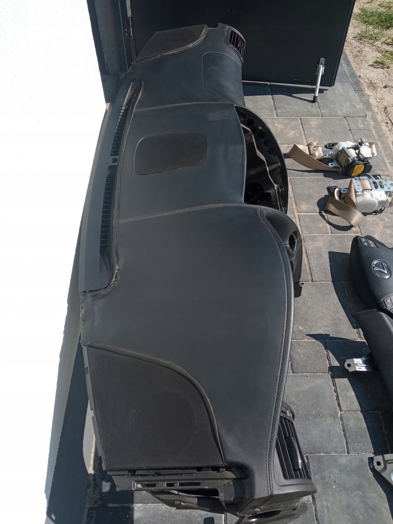 фото №3, Lexus ls 600 h подушка панель приладів ремені