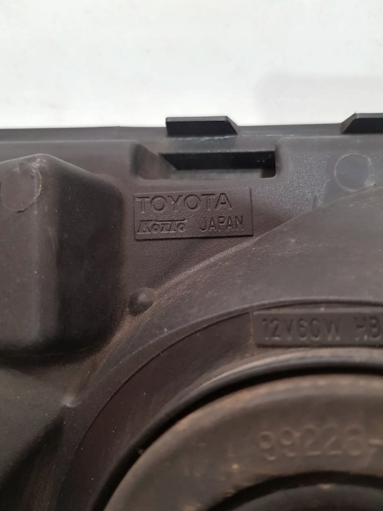 фото №8, Toyota land cruiser j100 05-07 левая лампа б/у