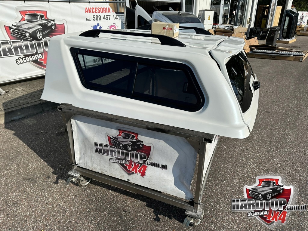 фото №16, Обшивка toyota hilux+ hardtop na pakę 2016+ стекло + спойлер