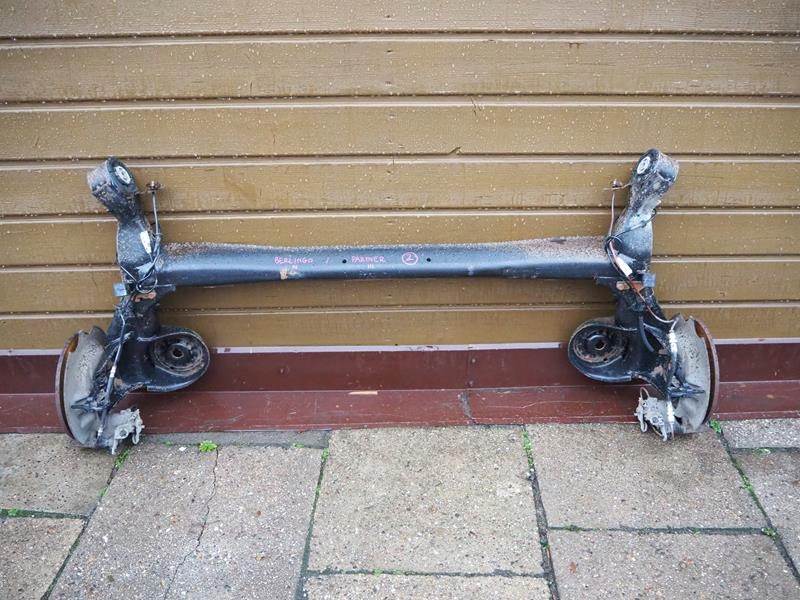 фото №1, Oś балка задня гальмівні диски citroen berlingo iii