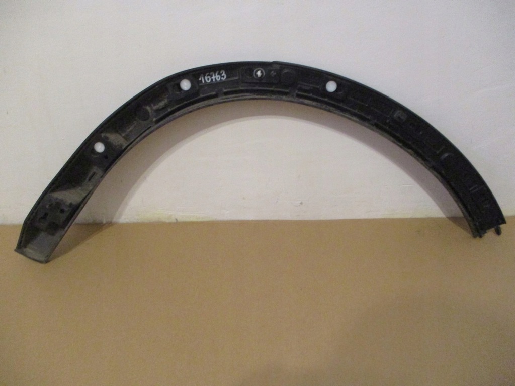 фото №7, Volvo xc40 ii молдинг крыло правый задняя