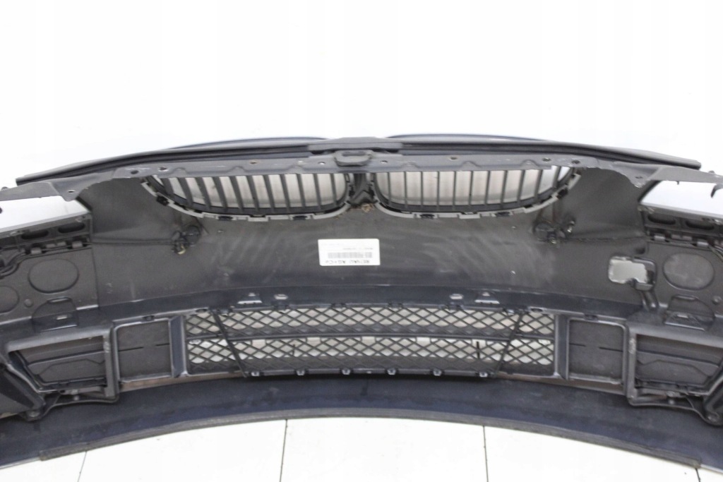фото №12, Bmw 5 e60 e61 lift 2007r- бампер перед передній pdc ксенон a52 - код лакофарбового покриття