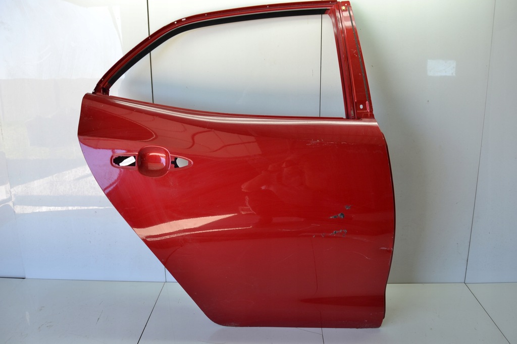 фото №1, Дверь правый задняя правое задние corolla e21 xii hb