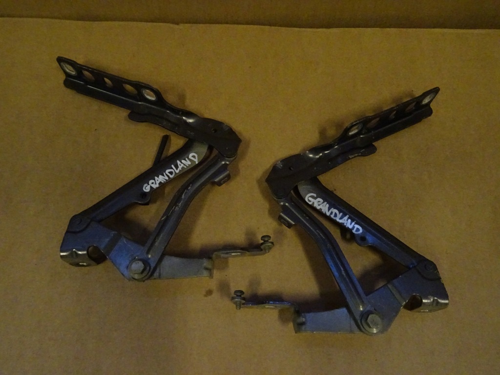 фото №1, Opel grandland петля капот правый