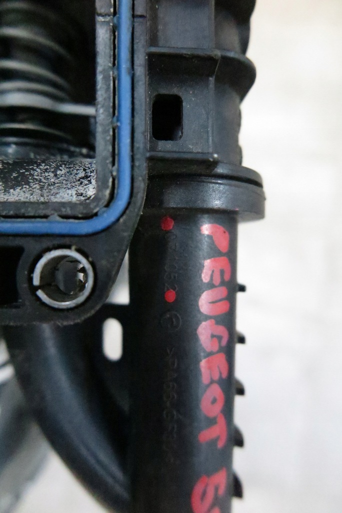 фото №6, Термостат корпус peugeot 508